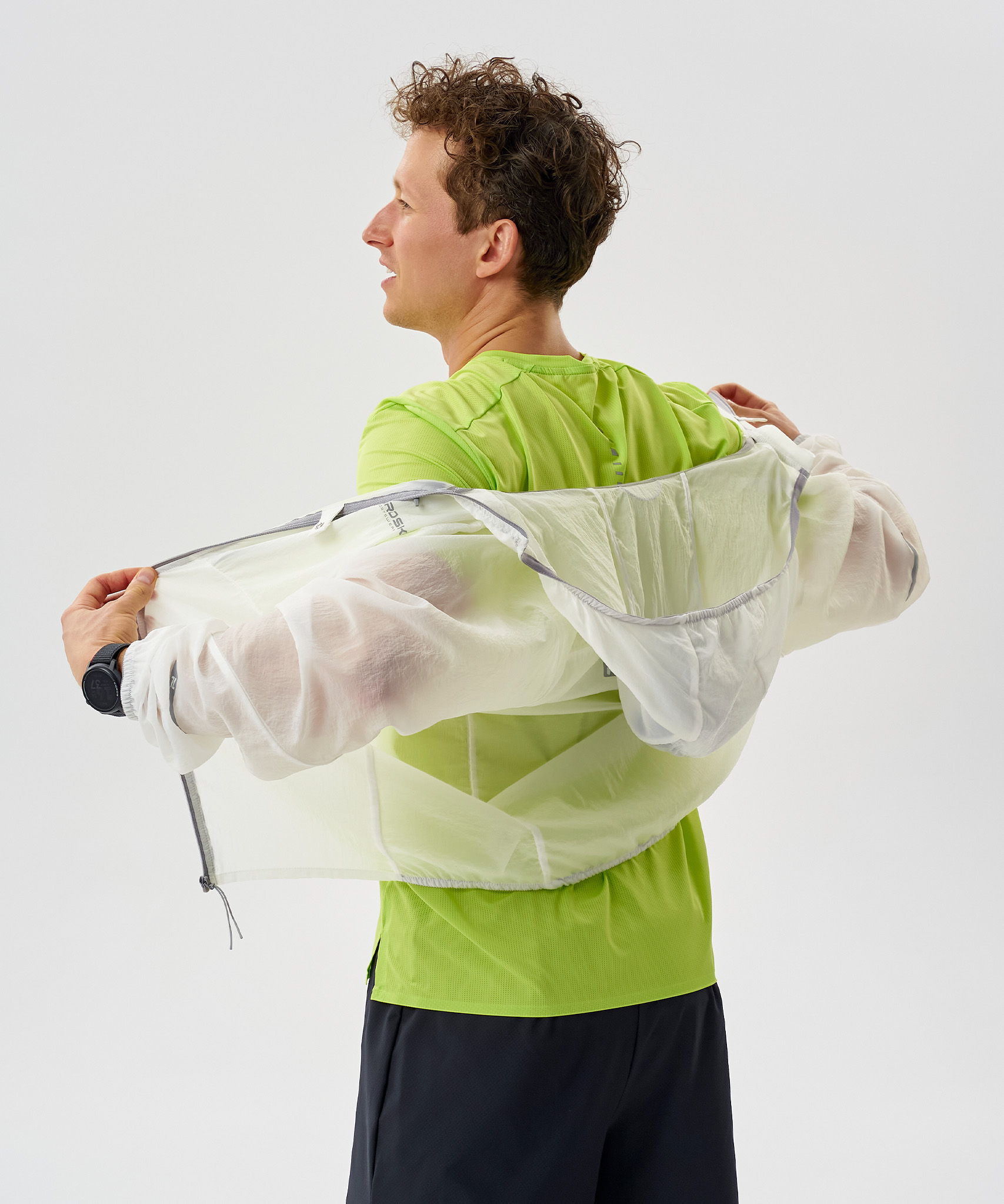 Ветровка Nordski Aero White